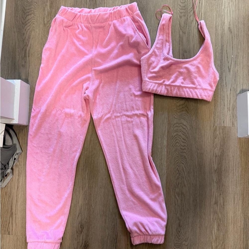 Pink Lounge Set - Picture 2 of 3